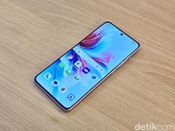 Unboxing Reno 11 F 5G, HP Oppo Rp 4 Jutaan Punya Tampilan Menarik