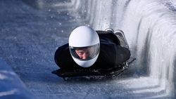 Pangeran Harry dan Meghan Kencan di Resor Ski Kanada, Asik Main Seluncur Pangeran Harry dan Meghan Kencan di Resor Ski Kanada, Asik Main Seluncur