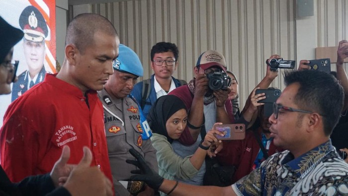 Pembunuhan balita di Surabaya
