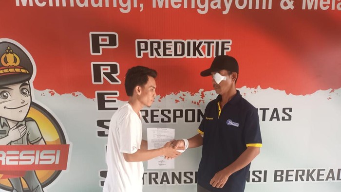 Petugas Linmas bernama Restan (53) dan pemilih Wiki Otomo (32) sudah dimediasi dan berdamai.