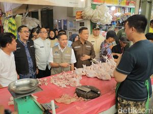 Jelang Ramadan, Pj Walkot Palembang Monitoring Harga Sembako di Pasar