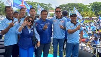 Relawan yang dikomandoi oleh Kanisius Karyadi, seorang aktivitis 98 yang pernah menjadi Ketua Presidium PMKRI Surabaya 1998/1999 ini berhasil meraup suara 60% dalam hitung cepat.