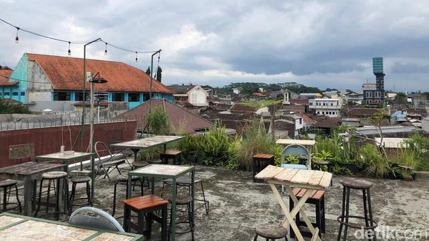 Sate Rembiga khas Lombok yang kini bisa dinikmati di Malang