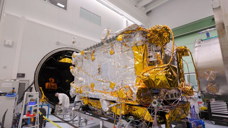 Satelit Merah Putih 2 di Thales Alenia Space