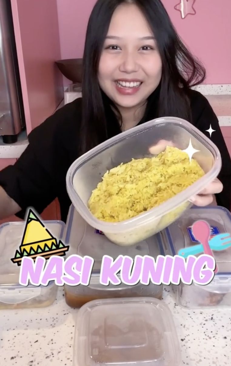 Sisca Kohl Pamer Masakan Ibunya, Ada Bakwan Jagung!