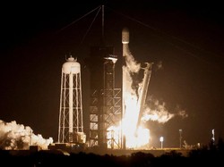 Video: Serpihan SpaceX Seukuran Bus Bakal Tabrak Bulan dengan Kecepatan Tinggi