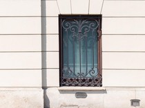 Belajar dari Kasus Mat Solar, Ini 4 Tips Cegah Maling Masuk Rumah Lewat Jendela