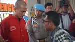 Penampakan Tersangka Penganiayaan Balita Hingga Tewas di Surabaya
