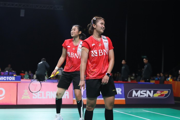 Amalia Cahaya Pratiwi/Rachel Allessya Rose