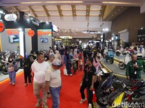 Antusiasme Pengunjung IIMS 2024 di Akhir Pekan