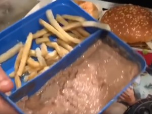 Milo dan Roti Canai Harganya Bikin Kaget hingga Makan Burger yang Dikubur Setahun