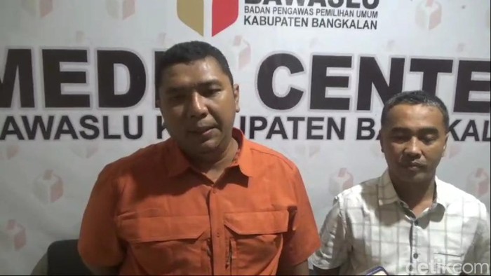 Ketua Bawaslu Bangkalan Ahmad Mustain Saleh.
