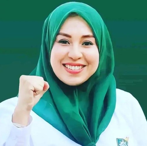 Mahdalena. caleg DPR RI dari PKB yang juga Ipar Bupati Dompu Abdul Kader Jaelani. (Foto: Istimewa)