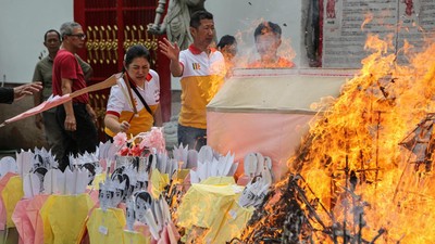 Melihat Ritual Pao Un di Klenteng Semarang