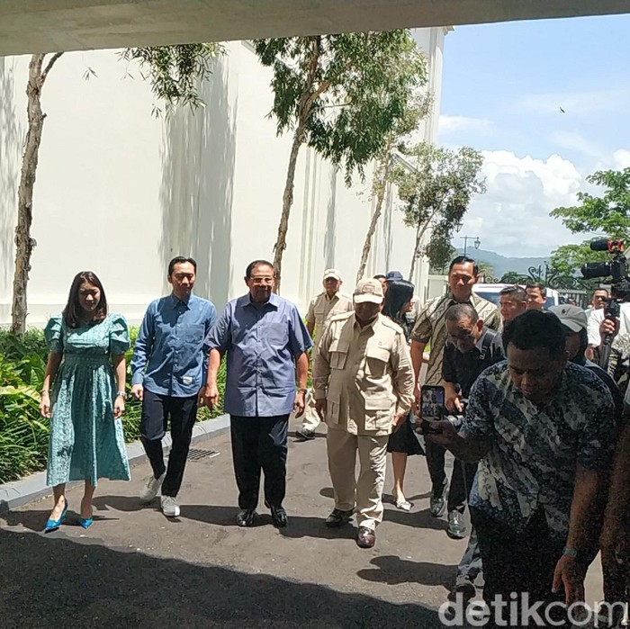 prabowo bertemu sby di Museum dan Galeri SBY*ANI