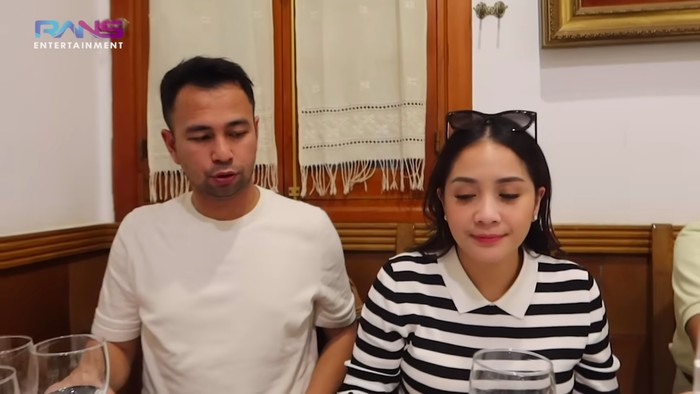 Raffi Nagita kulineran di luar negeri Raffi Nagita kulineran di luar negeri