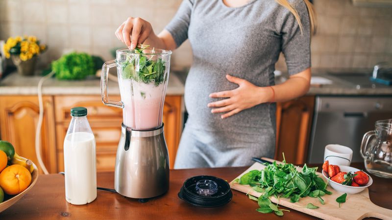 Smoothie baik untuk diminum ibu hamil