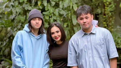 Potret 7 Anak Artis Masuk Kampus Terbaik di Dunia, Ada Anak Yuni Shara