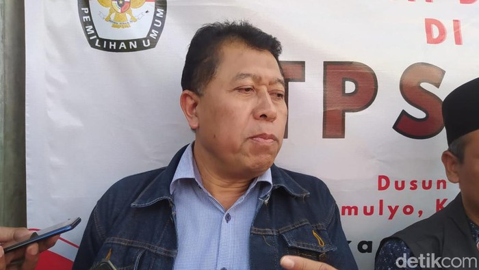 Anggota Komisioner KPU Jateng Basmar Perianto Amron.