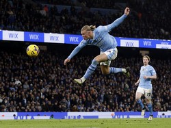 Pemain Manchester City, Haaland, menjadi pemain paling anyar yang sudah mencetak 6 gol di Liga Champions musim ini. Action Images via Reuters/Jason&nbsp;Cairnduff