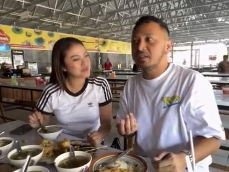 Giring Ganesha Suka Kulineran Tradisional Sekaligus Blusukan