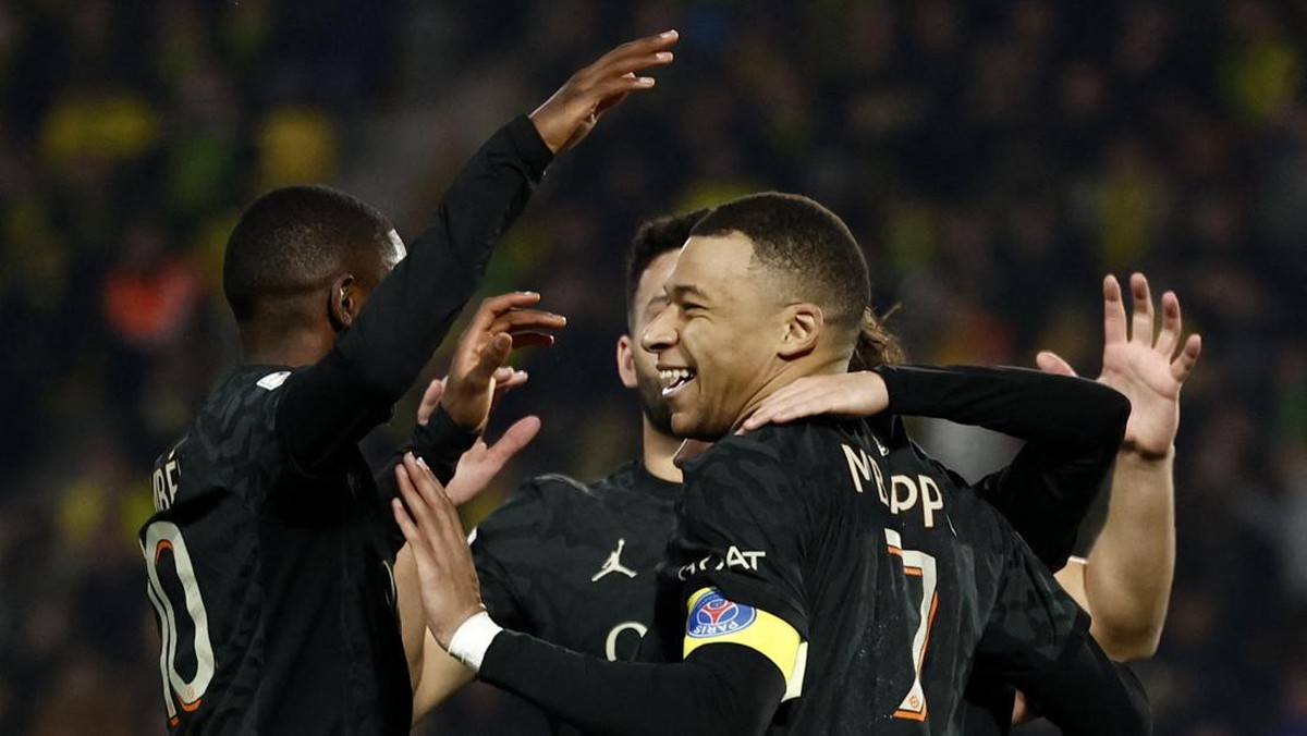PSG  menang 2-0 di kandang Nantes (REUTERS/STEPHANE MAHE)