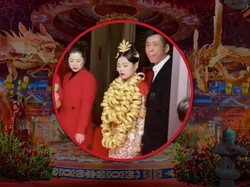 Viral Pernikahan Mewah Rp 469 M, Pengantin Pakai Kalung Dari 100 Gelang Emas