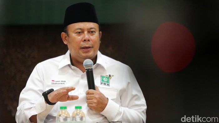 Direktur Pileg PKB sekaligus Ketua Fraksi PKB DPR Cucun Ahmad Syamsurijal optimistis partainya mendapat perolehan hingga 81 kursi di DPR RI. Hal itu disampaikan dalam jumpa pers di Kantor DPP PKB, Jakarta Pusat, Minggu (18/2/2024).