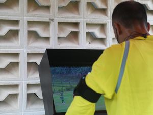 PT LIB dan PSSI Uji Coba VAR di Laga SSB