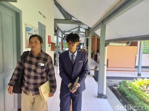 Pertimbangan Hakim Tolak Gugatan Almas yang Minta Gibran Ucap Terima Kasih