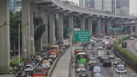 Ada Wacana Pembatasan Usia Kendaraan, Segini Jumlah Mobil-Motor di Jakarta