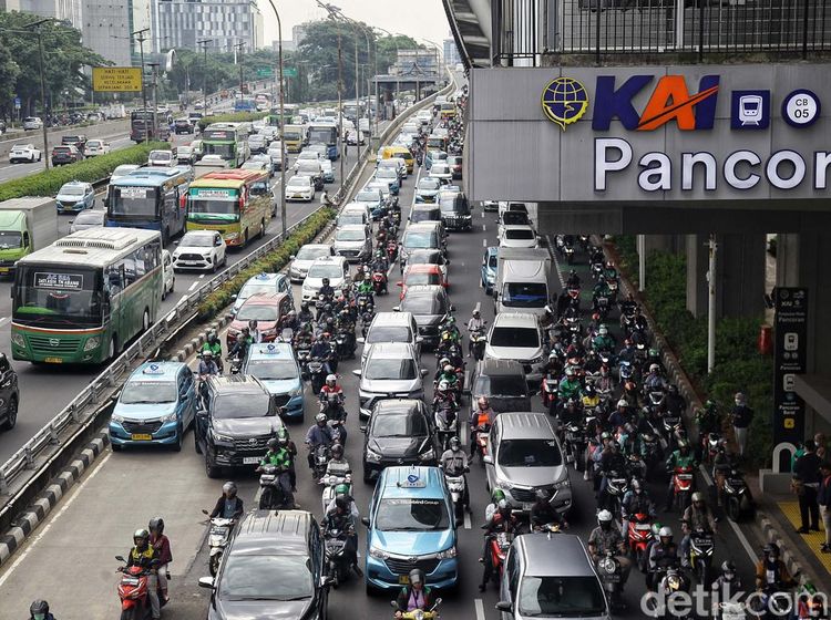 Awal Pekan, Lalin Jakarta Kembali Macet