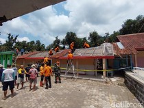 Bangunan SDN 2 Sidamukti Majalengka Ambruk, 3 Orang Terluka