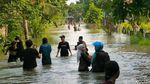 Potret Gresik Jadi Langganan Banjir saat Kali Lamong Meluap
