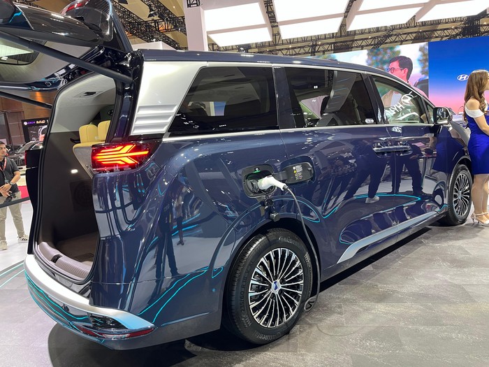 BYD Denza D9 BYD Denza D9