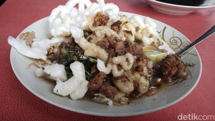 Docang Khas Cirebon Ibu Wiwi