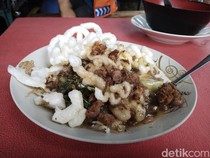 8 Rekomendasi Kuliner Khas Cirebon: Docang Bu Wiwi-Lengko H Barno