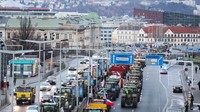Para petani ini berencana memblokir jalan utama di Praha sebagai bentuk tuntutan ketidaksepahaman dengan kebijakan pertanian Uni Eropa dan otoritas Ceko.