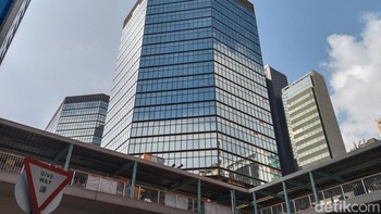 Salah satu jembatan penyeberangan di kawasan Mongkok. Foto: Virgina Maulita Putri/detikINET