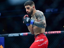 Ilia Topuria Mau Piting Islam Makhachev di Depan Khabib