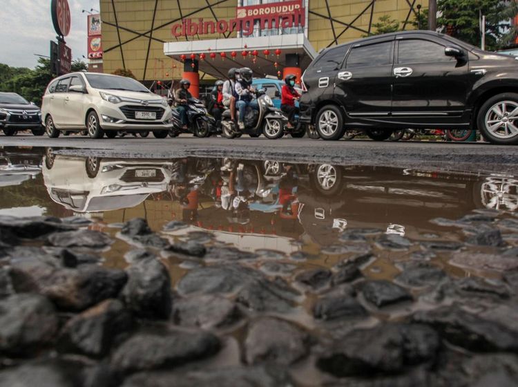Jalan Rusak dan Berlubang di Kabupaten Bogor