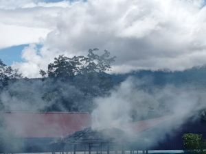 Markas Pemenangan PDIP di Jayawijaya Dibakar Massa