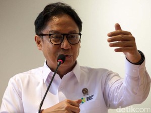 Menkes Akui Masih Ada Orang Berisiko Tinggi Lolos Jadi Petugas Pemilu 2024