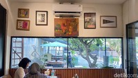 Berbeda dengan restoran lainnya, kesan pertama saat masuk ke restoran ini justru lebih mirip seperti makan di rumah teman. Foto: detikFood