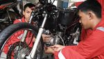 Pemuda Jakarta Utara Ikut Pelatihan Kerja Otomotif