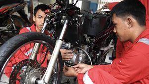 Pemuda Jakarta Utara Ikut Pelatihan Kerja Otomotif