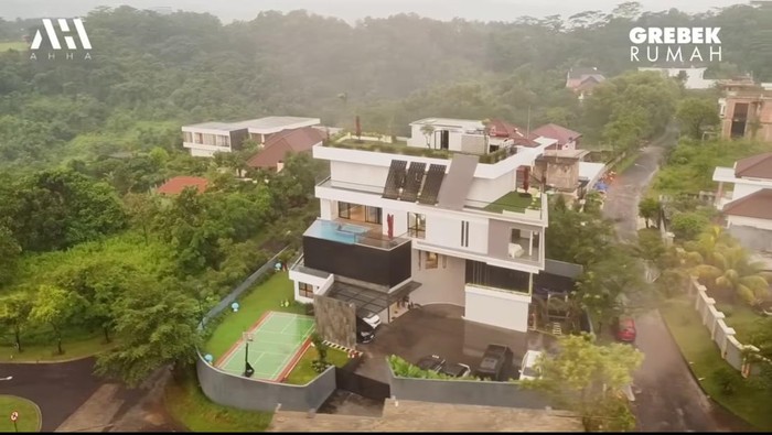 Rumah baru Verrell Bramasta/Tangkapan Layar via YouTube AH