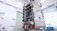 Proses pembuatan Satelit Merah Putih 2 oleh Thales Alenia Space