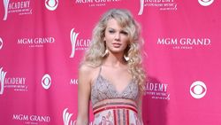 Taylor Swift Berubah dalam Tiap Album