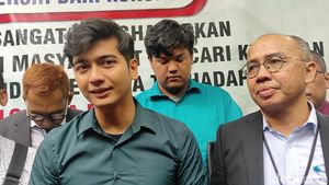Momen Ria Ricis dan Teuku Ryan Hadapi Sidang Cerai Perdana